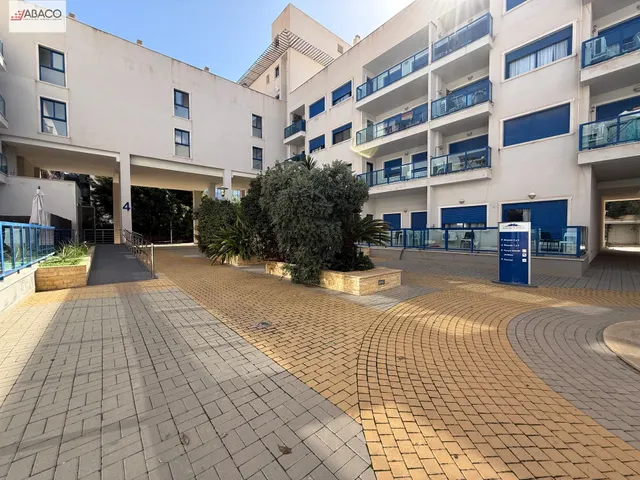 Ático con terraza de 140 m2 . — 34