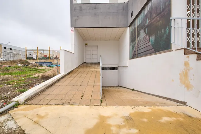 COMPLEJO HOSTELERÍA EN RENDIMIENTO CON CAMBIO DE USO SOCIAL  - foto 4