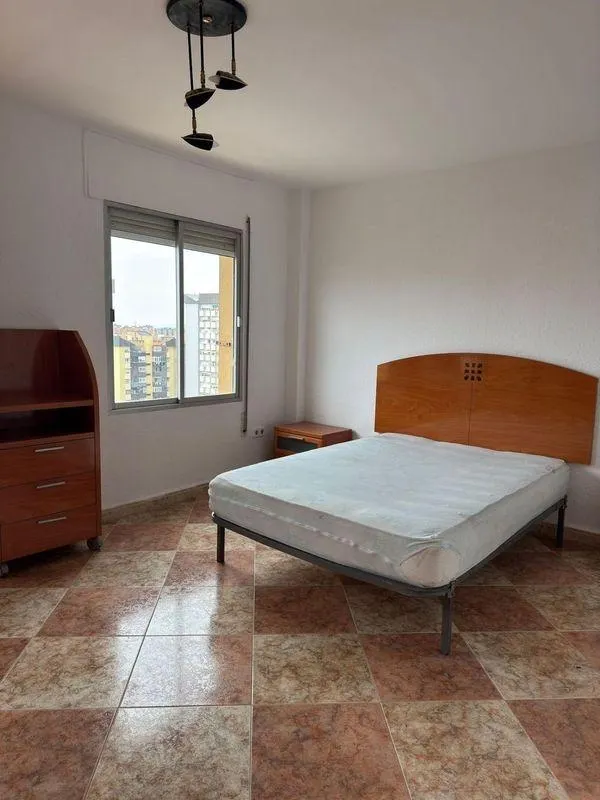 Amplio piso 105 m2 — 22