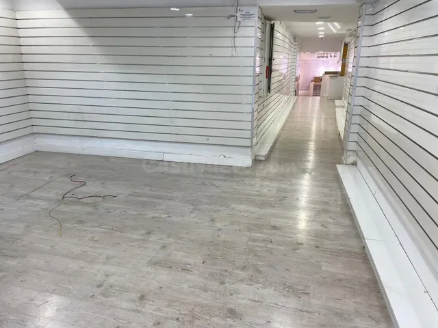 DISPONIBLE LOCAL EN VENTA Y ALQUILER EN PALENCIA - foto 2