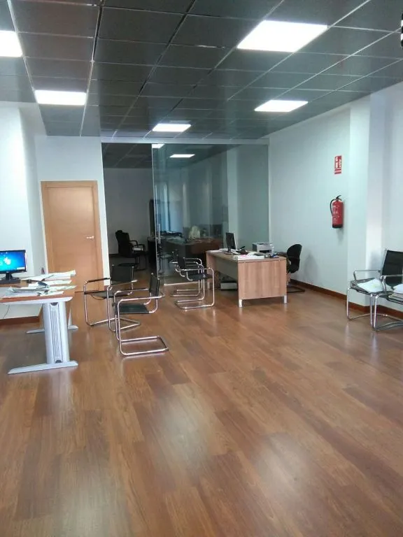 ++Local comercial en Ceuti zona Centro++ 113 m. de superficie++