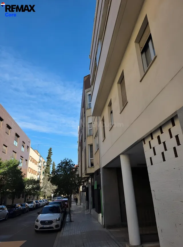 VENTA DE LOCAL COMERCIAL - foto 2