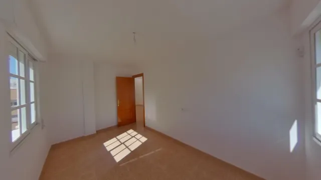 Venta de Vivienda el Marbella, Málaga. Activo Inmobiliario Sin Posesión / Alquilado / No se Puede Visitar. — 13