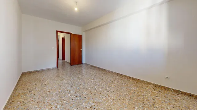 Amplio piso en Córdoba, zona Levante - Ideal para primera  vivienda o inversión!!!!!!! — 9