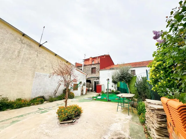 Urbis te ofrece una casa en venta en Navarredonda de la Rinconada, Salamanca. — 18