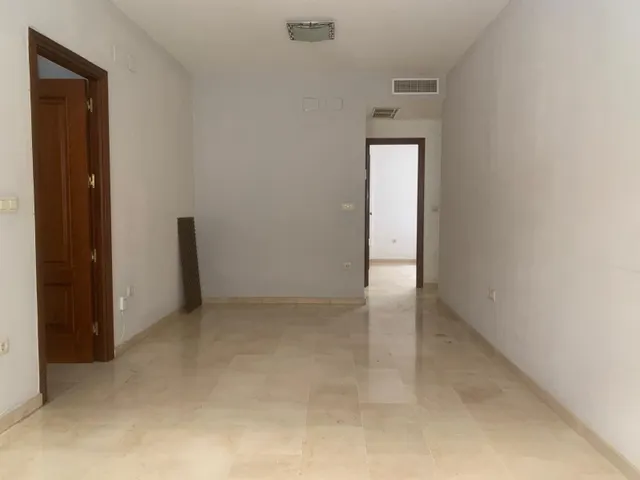 Piso reformado en barrio naranjo — 12