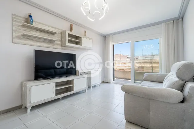 MAGNIFICO ATICO EN CAMBRILS - foto 4