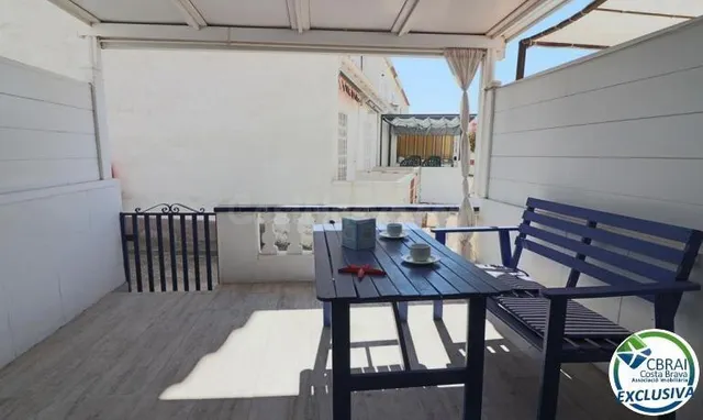 Casa con gran terraza al sur adosada ubicada en la zona de S - foto 5