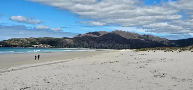 Ático junto a la playa de Carnota, con cocina nueva a estren - foto 2