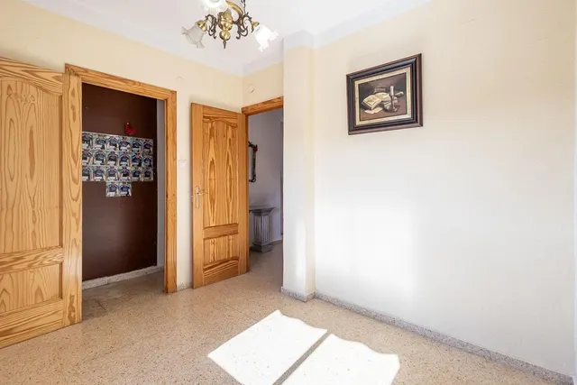 Magnífico piso ideal para invertir o para vivir sin vecinos y con vistas despejadas. — 17