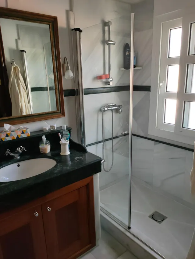 Fantástico chalet en Costa de Sancti Petri, a solo 350 metros del mar. — 21
