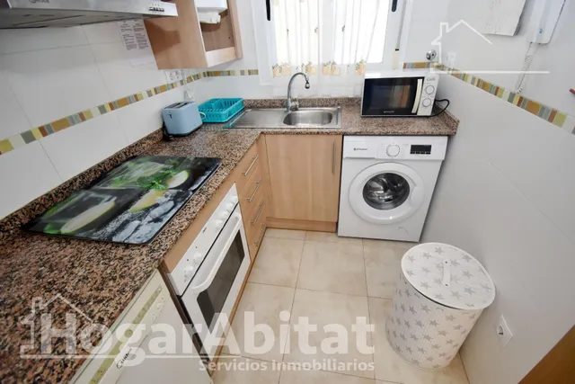 ¡Vistas al mar! Amplio, esquinero y alto en residencial con piscina, garaje y terraza — 10