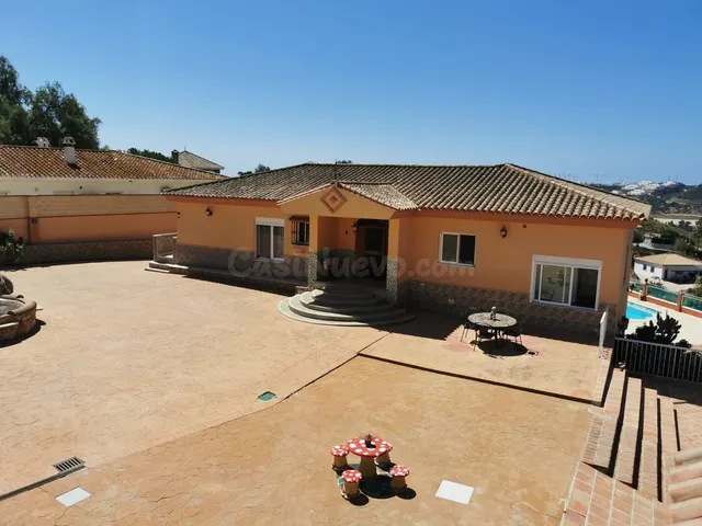 Chalet 6 habitaciones 573m² en venta - Riviera del sol — 3