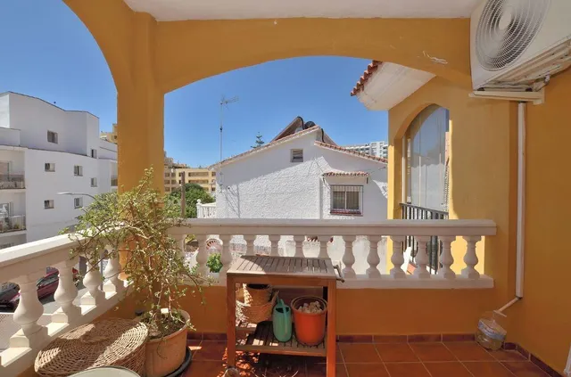 ¡Descubre este encantador piso a solo 650 metros de Puerto Marina! — 7