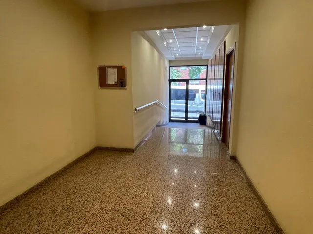 Espacio, comodidad y ubicación: vivienda familiar con ascensor, balcón, parking y trastero en Amposta. — 17