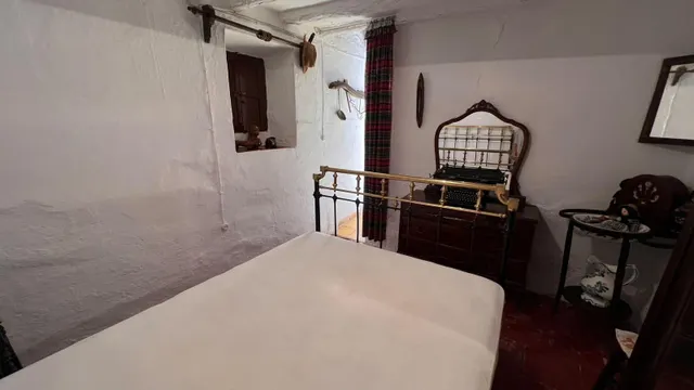 Casa de pueblo amueblada en calle peatonal céntrica — 6