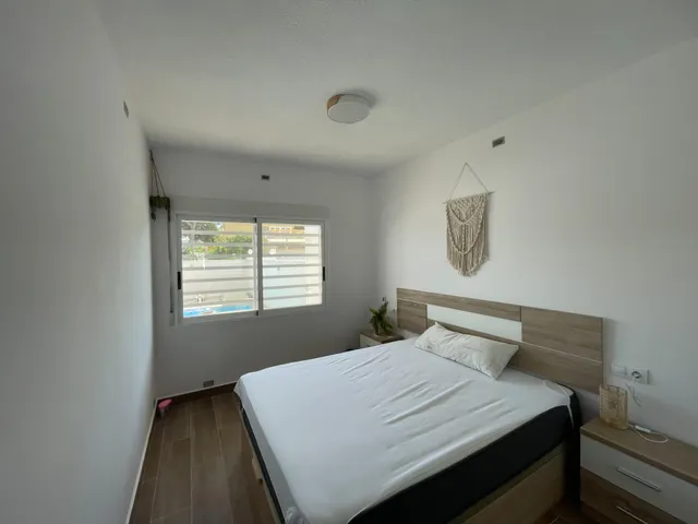 Bonito Bungalow Planta Baja con Piscina Privada — 11