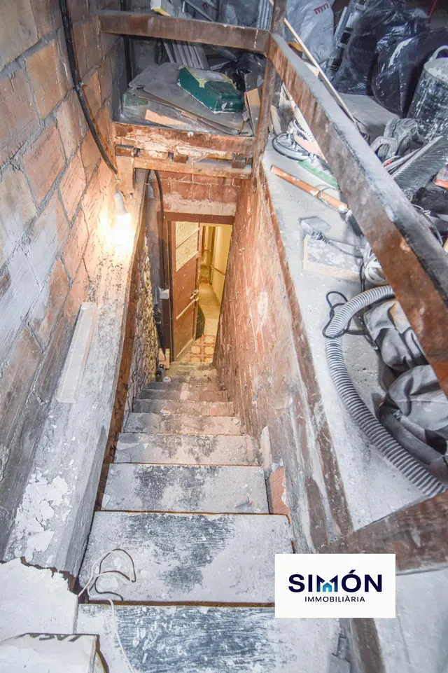 ¡Piso recién reformado con 3 habitaciones y traster 90m2 en Sallent! — 28