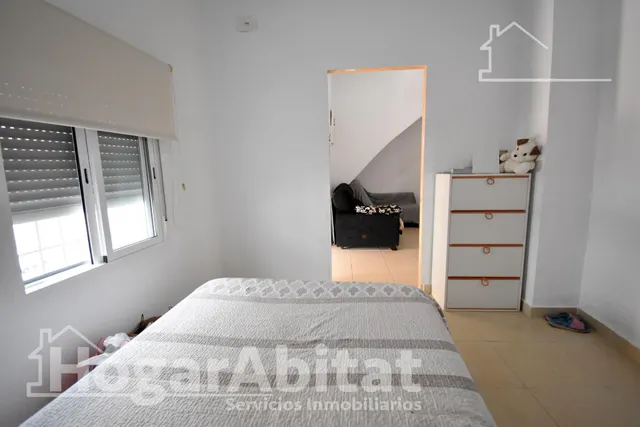 CASA ACOGEDORA Y SEMIREFORMADA CON PATIO — 17