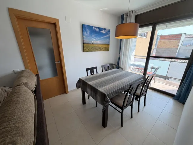 Piso con terraza, parking y piscina a 500 metros de la playa – la ràpita — 4