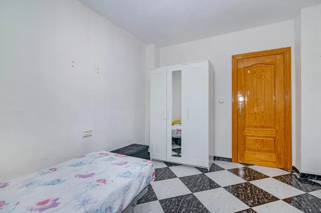 Elegante Piso en la Exclusiva Zona Iliberis de Atarfe — 26