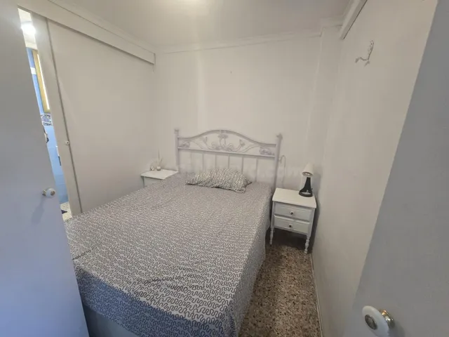 Se vende estudio en Avenida Comunidad Valenciana, Benidorm - foto 5