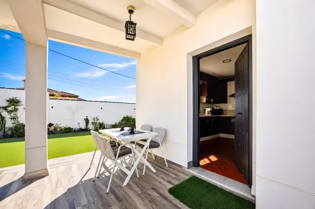 Chalet ideal para vivir todo el año, en la entrada de Chiclana. — 31