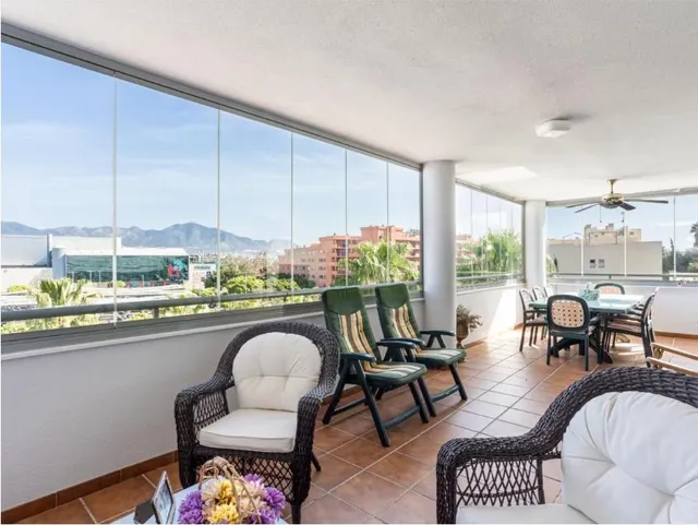 Maravilloso apartamento situado en la Urbanización Miramar en Fuengirola. — 11