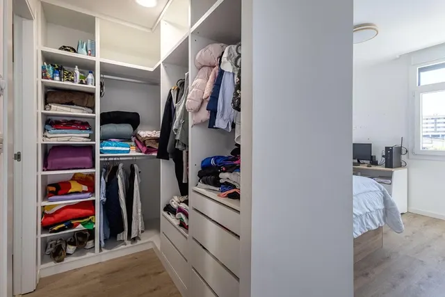 Vivienda de lujo en Urbanización SERRALLO HILLS. — 35
