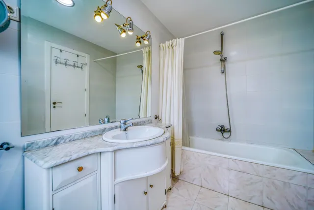 Pareado 6 habitaciones 331m² en venta - El Plantío — 25