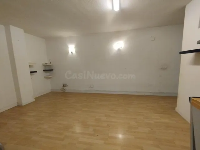SE VENDE OFICINA CON ASCENSOR EN PLENO CENTRO DE ALICANTE JU - foto 2