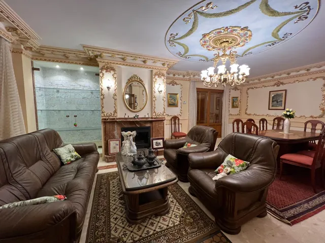 ESPETACULAR  CASA/CHALET A SOLO 8 KM DE CULLERA , CON AMPLIA PARCELA, FRUTALES Y PISCINA. — 29