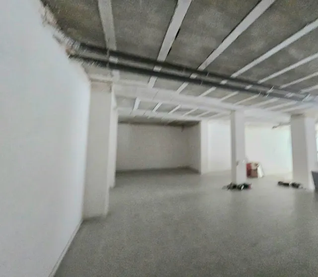 Se vende local comercial con posibilidad de hacer cambio de uso a vivienda — 8