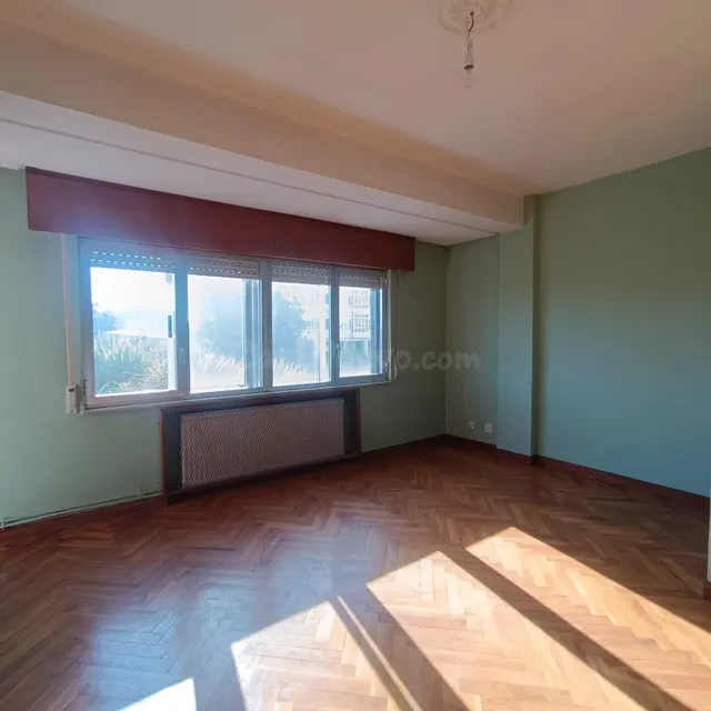 SE VENDE VIVIENDA DE CUATRO DORMITORIOS EXTERIOR!! - foto 3