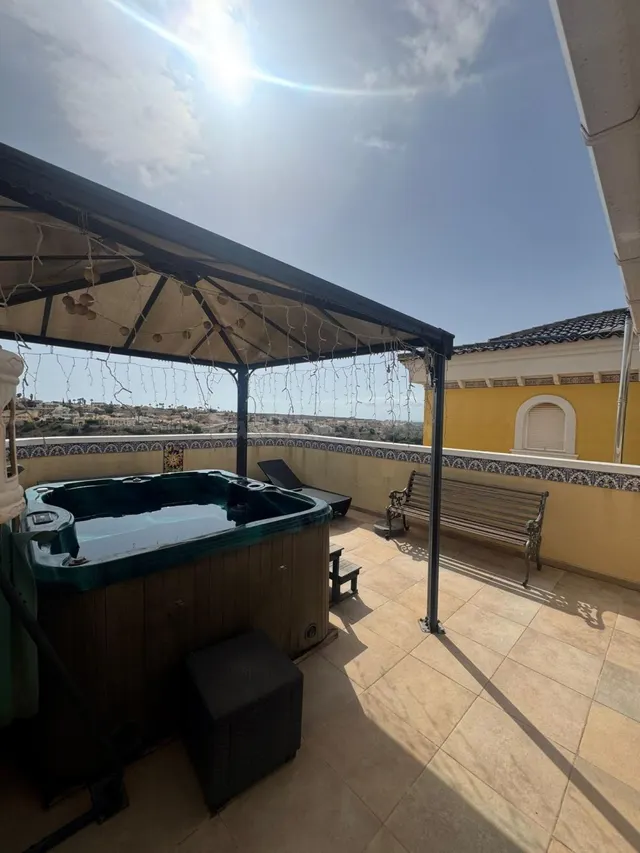 Dúplex 3 habitaciones en venta - La marina — 4
