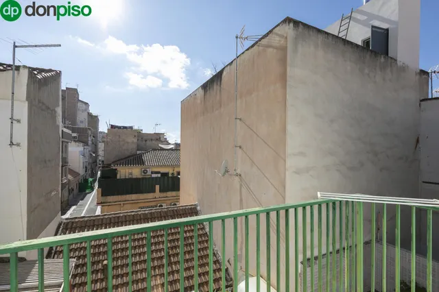 Piso para reformar junto a Avenida Dílar — 14