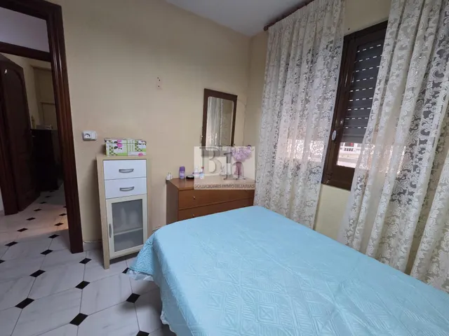 Inmobiliaria Blanhogar vende fantástico piso en La Paz. — 22
