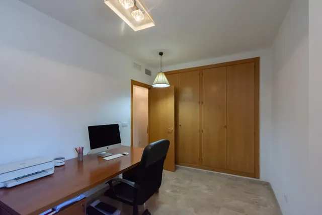 Exclusivo Piso en Conjunto Residencial Parque de Europa en Cartagena. — 25