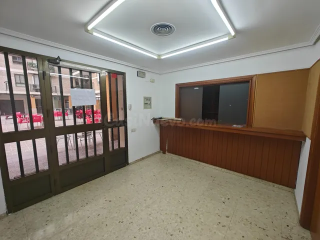 Local comercial en Buñol - foto 5