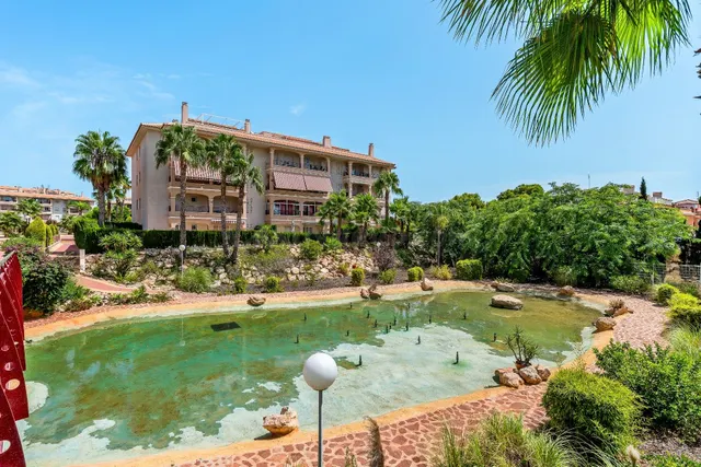 Apartamento de 2 dormitorios 2 baños en playa flamenca (orihuela costa) — 32