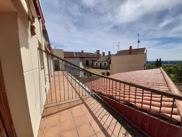PRECIOSO EDIFICIO  A LA VENTA EN SIMANCAS (VALLADOLID) — 38