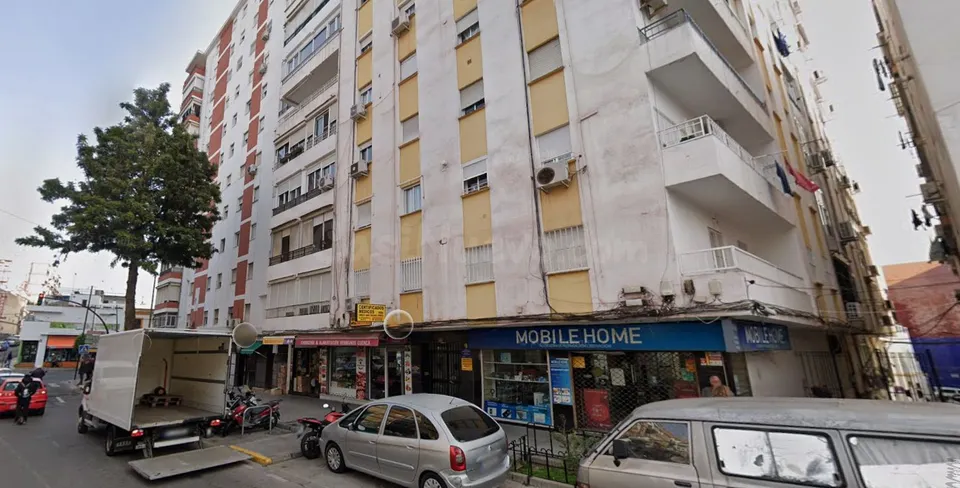 Casa 2 habitaciones 77m² en venta - Barrio Alto