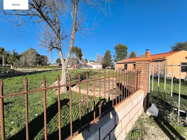 PARCELA EN URBANIZACION OJOS DE SAN JORGE — 21