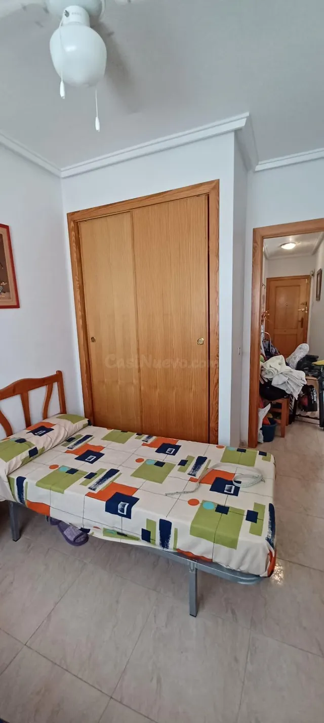 ATICO EN TORREVIEJA, TRES habitaciones - foto 4