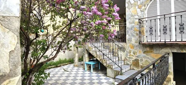 SE VENDE piso OKUPA en C Antonio Machado 13 de Loeches - foto 2