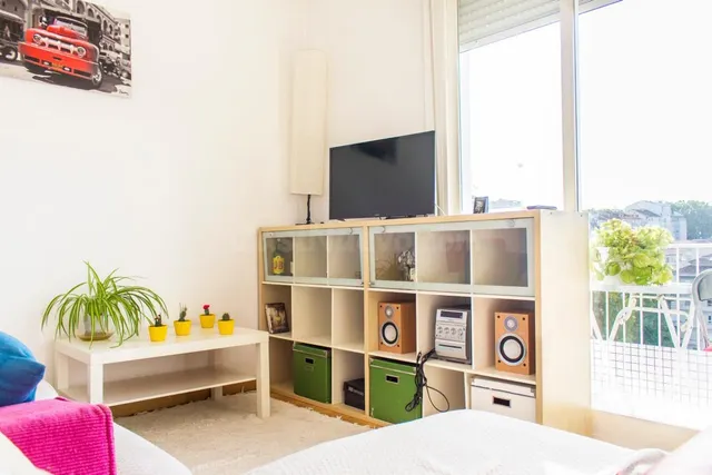 Se alquila habitación al lado del centro - foto 5