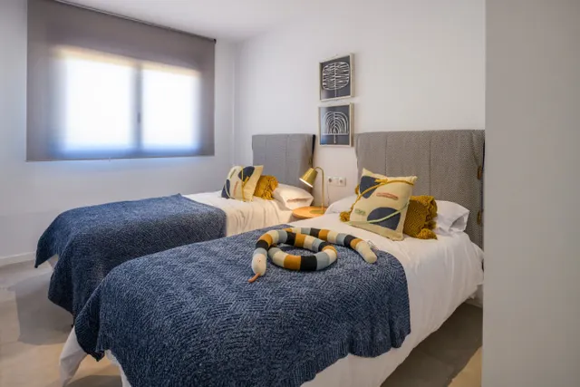 ATICO DE 3 DORMITORIOS 2 BAÑOS, CON VISTAS AL MAR EN ORIHUELA COSTA( ALICANTE) — 17
