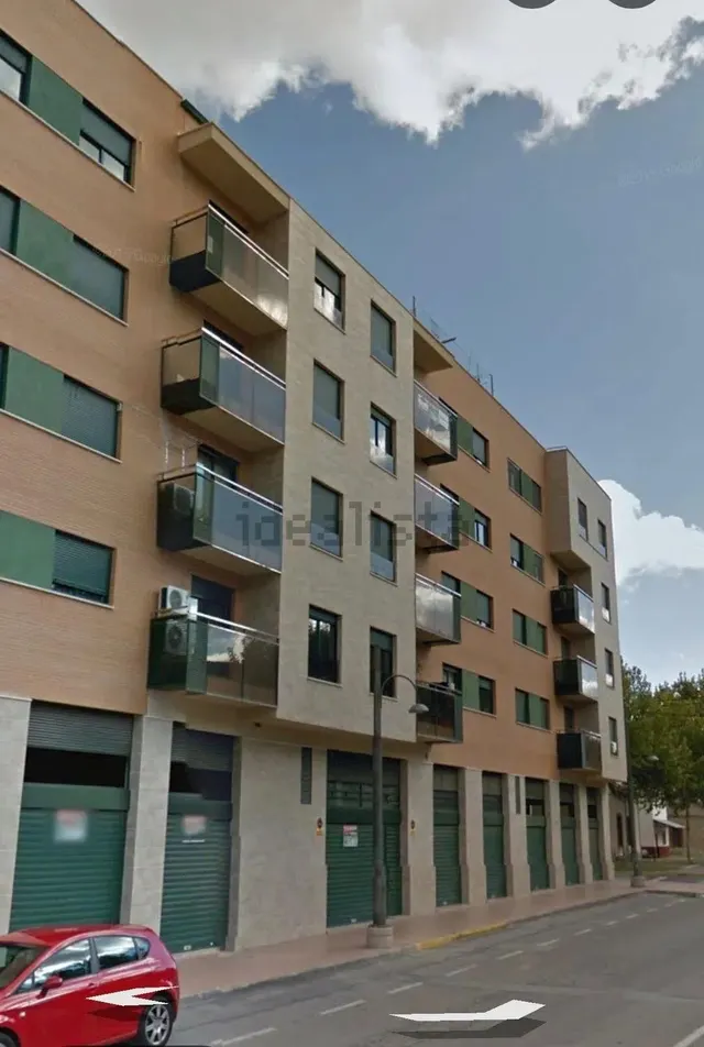 VENTA DE MAGNIFICO PISO CON PLAZA DE GARAJE EN MURO — 16