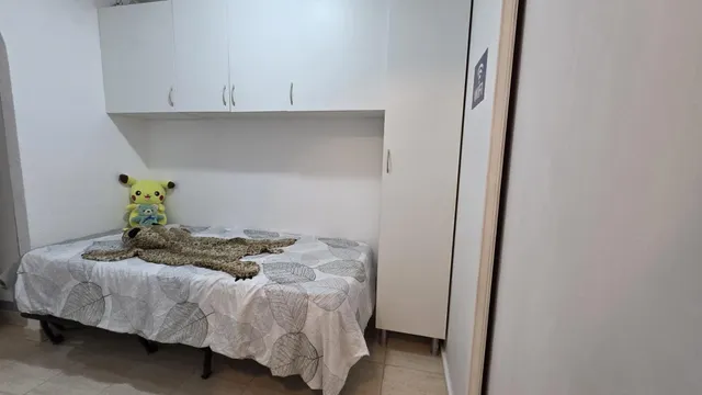 Estudio con zona de dormitorio extra y piscina — 11