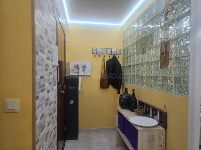 MAGNIFICA VIVIENDA EN ZONA SERRAMAR !! - foto 5